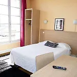 Otel Saint Louis 2*