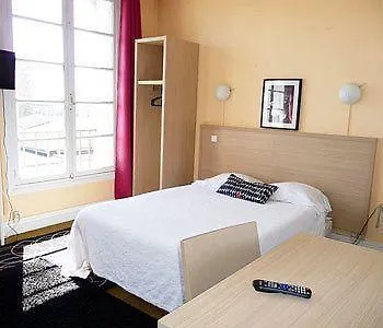 Szálloda Saint Louis 2*