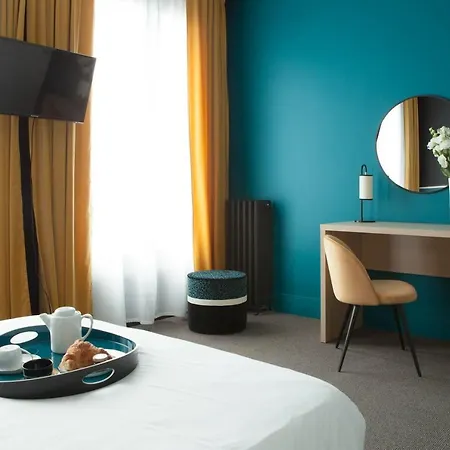 Saint Louis 2* Brest