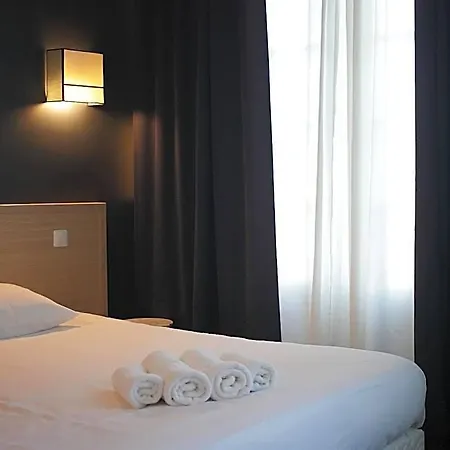 Saint Louis Hotel 2*