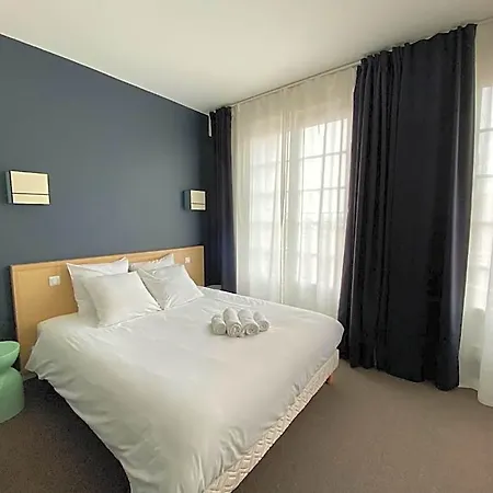Saint Louis Hotel 2*