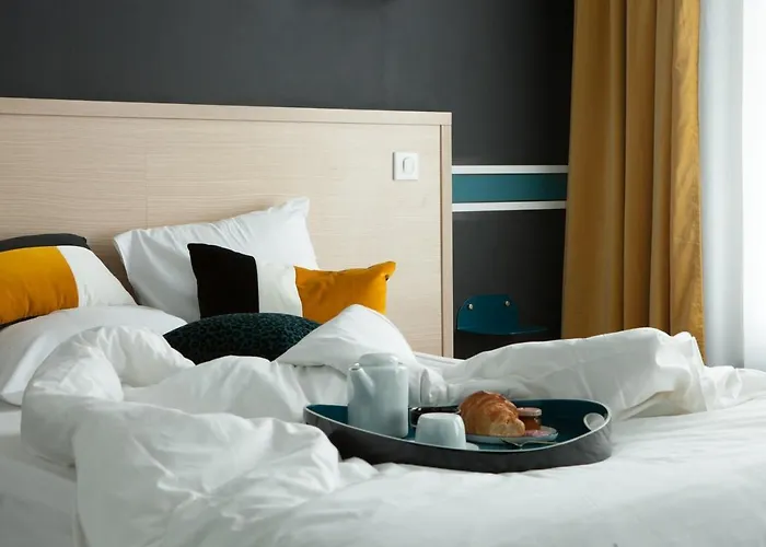 Hotel Saint Louis 2*