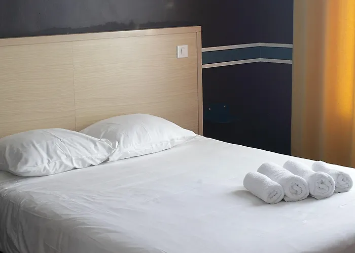 Saint Louis 2* Brest