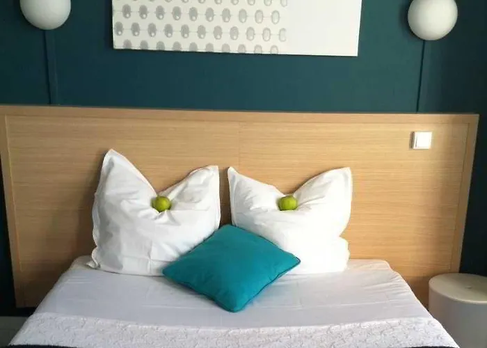 Saint Louis 2* Brest